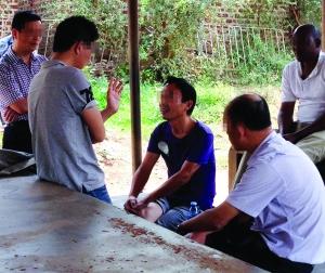 夫妻透支350萬(wàn)潛逃被抓
