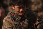 王寶強受傷后歸隊 真正男子漢王寶強受傷腿部骨折