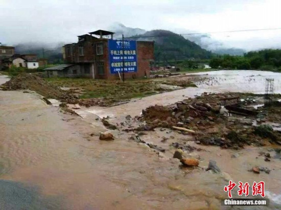 廣西暴雨引發泥石流災害