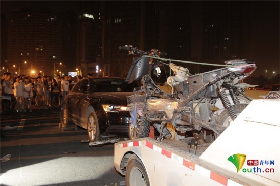 電動(dòng)車飆車撞亡