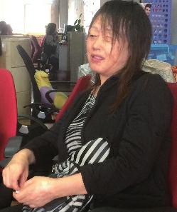 女子向好友潑硫酸致其毀容