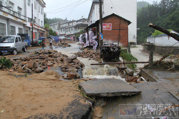 霍山臺風蘇迪羅災情