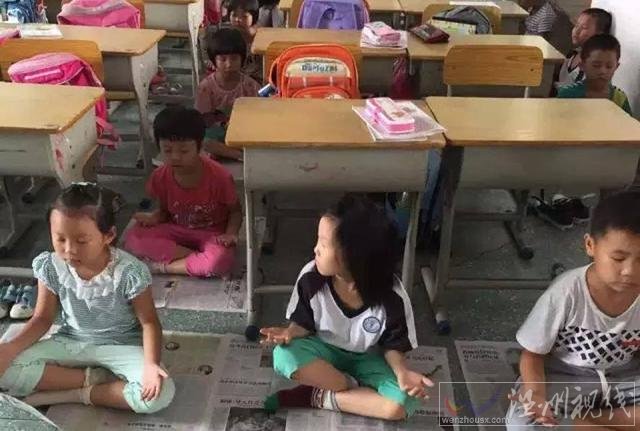 佛山小學打坐替午睡圖片
