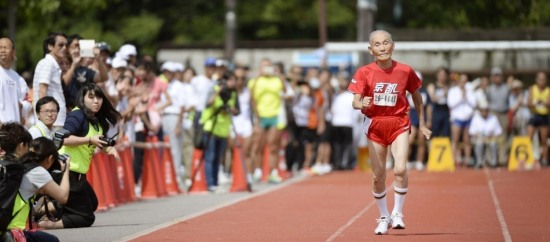 日本105歲老人宮崎秀吉百米跑出42秒22創(chuàng)世界紀錄