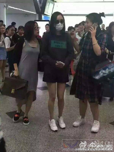 跑男來?？诹? /><br />
跑男來?？诹?/p>
<p>　　10月24日，奔跑吧兄弟?？谡镜匿浿岂R上就要開始了，在?？谡镜募钨e是<a href=