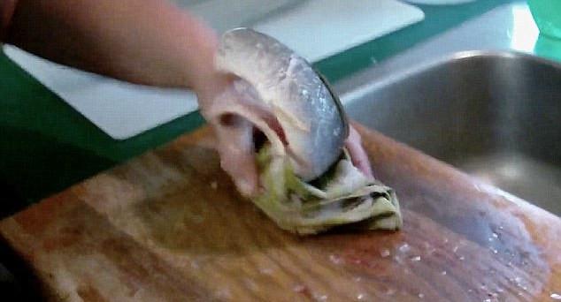 廣州餐館現僵尸魚
