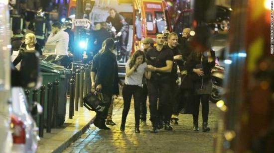 巴黎發生槍擊爆炸