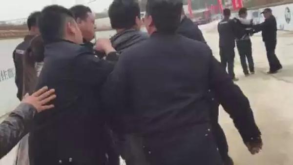 鄭州樓盤著火