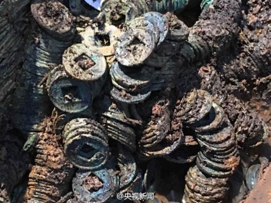 南昌西漢海昏侯墓遭挖掘