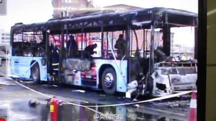 銀川公交突發(fā)火災(zāi)致14人遇難32人受傷