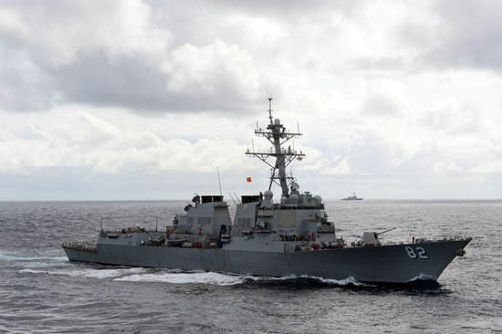 圖為美軍拉森號(hào)驅(qū)逐艦。