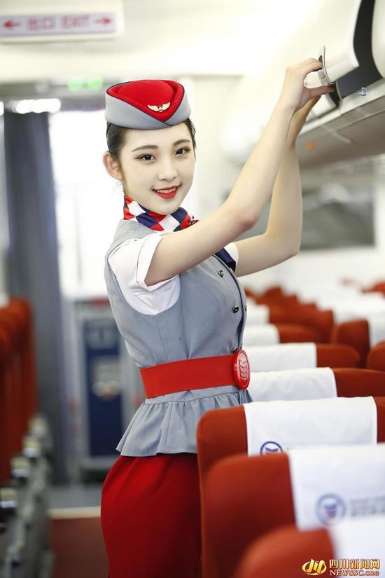 準空姐化身美人魚
