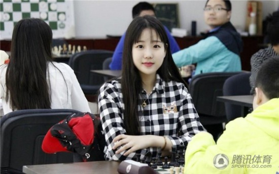 象棋美少女走紅
