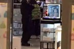 中國女游客大鬧洛杉磯機(jī)場