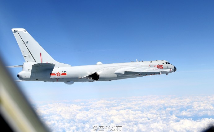 中國(guó)空軍多型戰(zhàn)機(jī)南海巡航