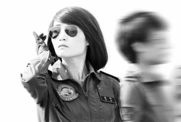 殲10女飛行員余旭犧牲