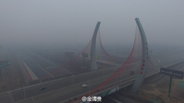 河北霧霾和冷空氣此消彼長(zhǎng) 12月16日霧霾加重