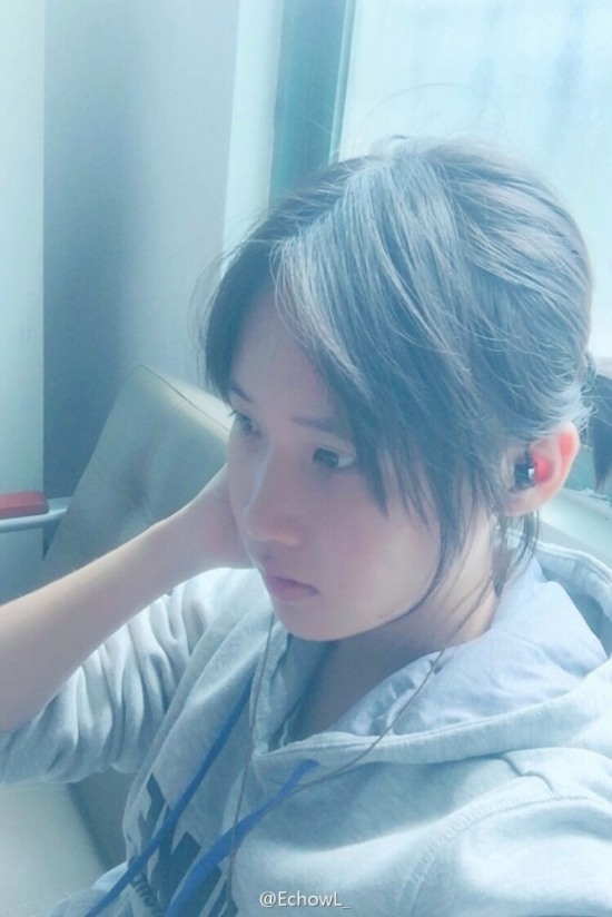 高二女生似劉亦菲