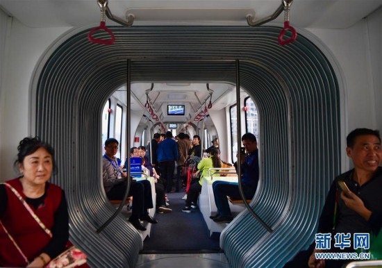 中國智軌列車運行