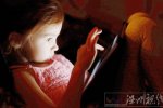面對(duì)屏幕腦子變笨 長(zhǎng)時(shí)間看電腦手機(jī)影響智商