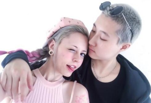 小龍女吳卓林結婚