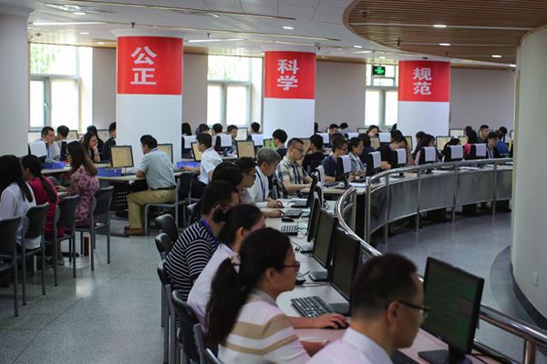 北京高考滿分作文誕生 數學壓軸題已有滿分出現