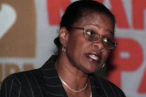 巴巴多斯選舉桑德拉·梅森為第一任總統