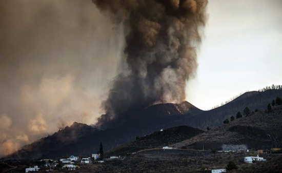 西班牙加那利火山噴發結束