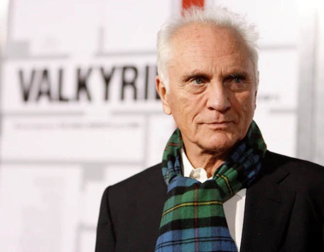 特倫斯·斯坦普(TerenceStamp)曾師從古典時(shí)期一些最有經(jīng)驗(yàn)的演員