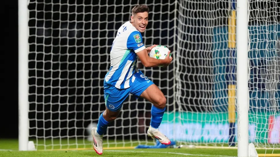 斯特凡諾斯·齊馬斯下半場上場并梅開二度