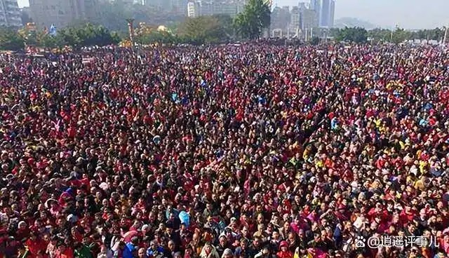 “第一天出去旅游的人已老實(shí)”