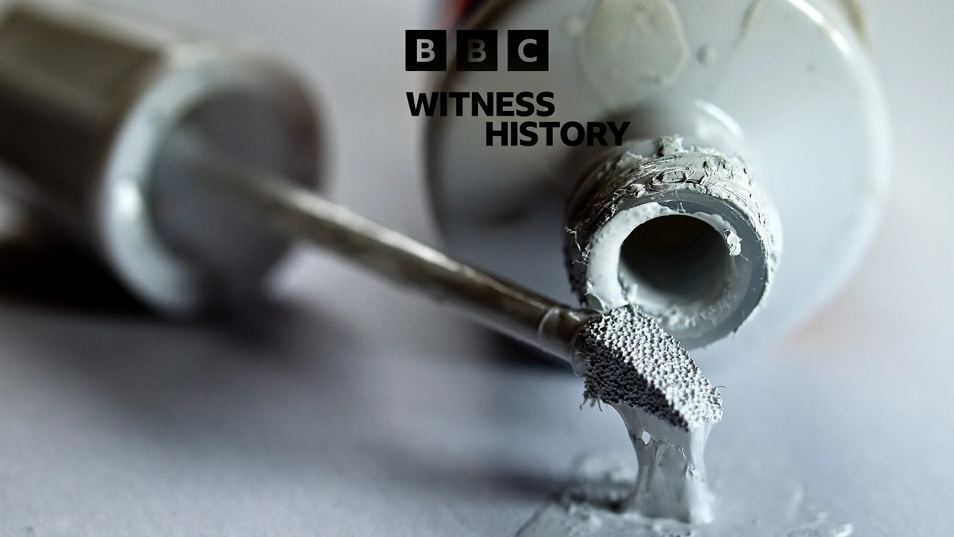 美國秘書貝蒂·格雷厄姆因經(jīng)常打字錯誤而發(fā)明修正液(涂改液)賺取數(shù)百萬美元