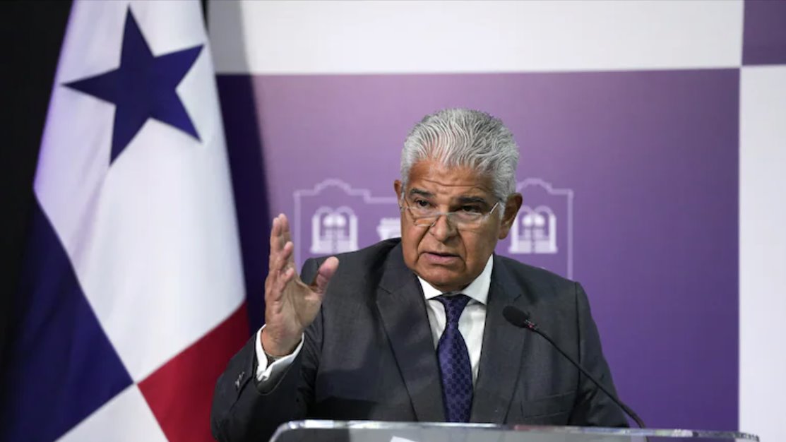 巴拿馬總統(tǒng)表示:“不存在未經(jīng)授權的軍事存在”。